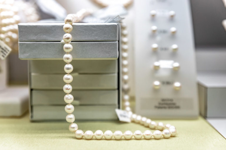 Perlenschmuck und Perlenkette Neumarkt